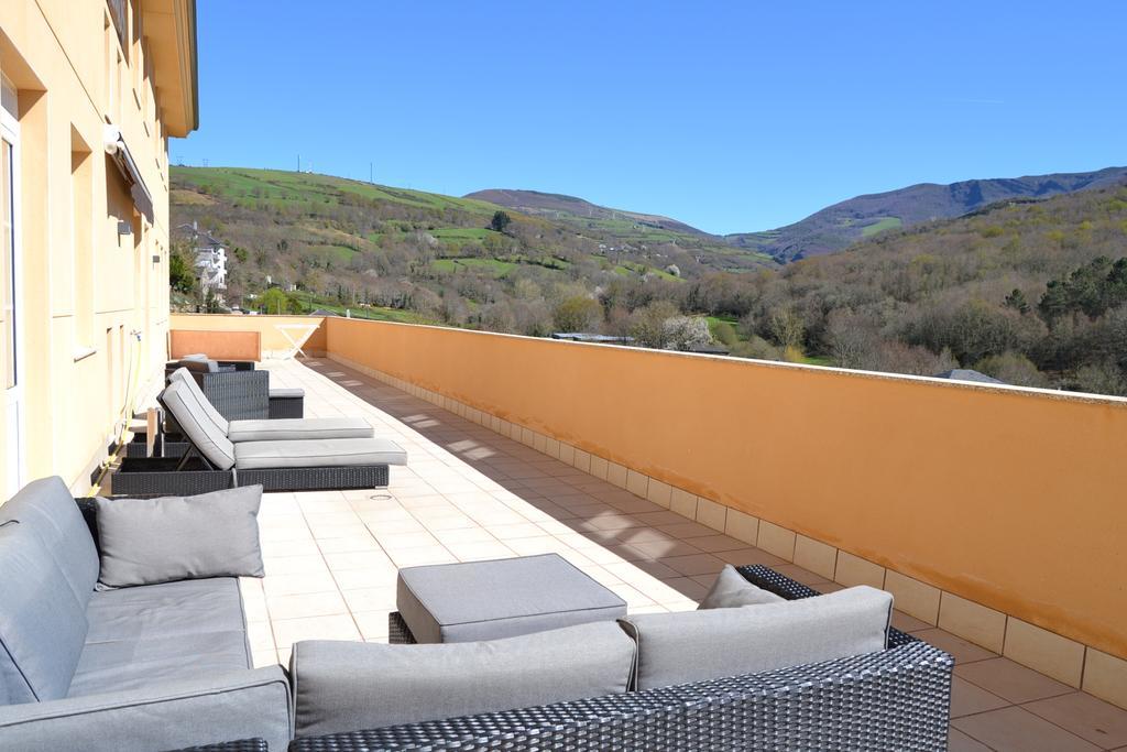 Pension Lemos Triacastela Exterior photo